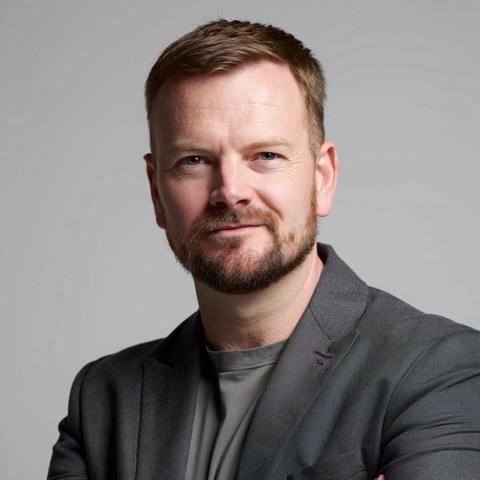 Aleksi Salonen, Bonusanalyytikko & päätoimittaja — Kaloritaulukko